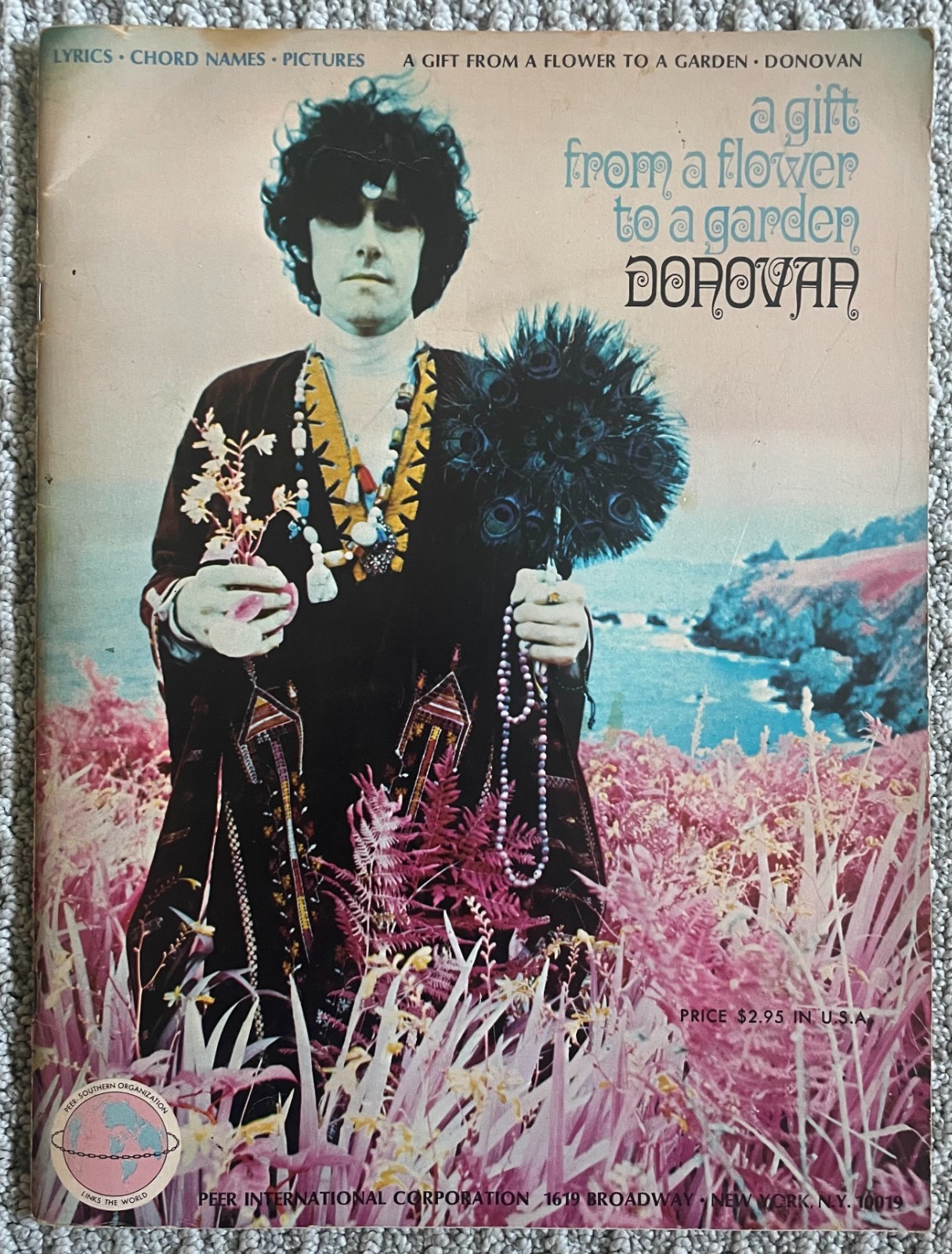 DONOVAN a gift from a flower to a garden 1968 Songbook