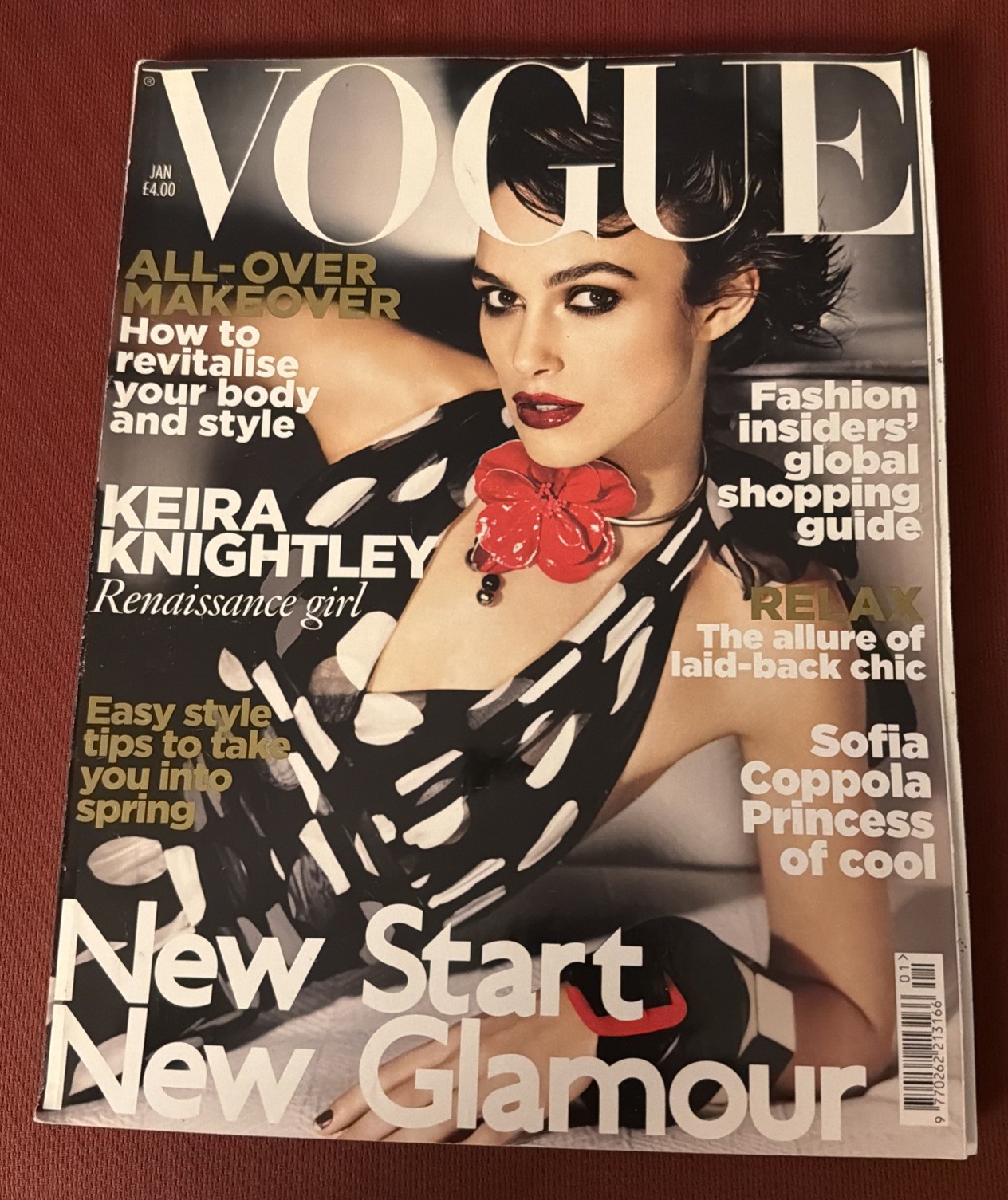 Vogue UK Fashion Magazine January 2011 Keira Knightley Cover Renaissance Girl
