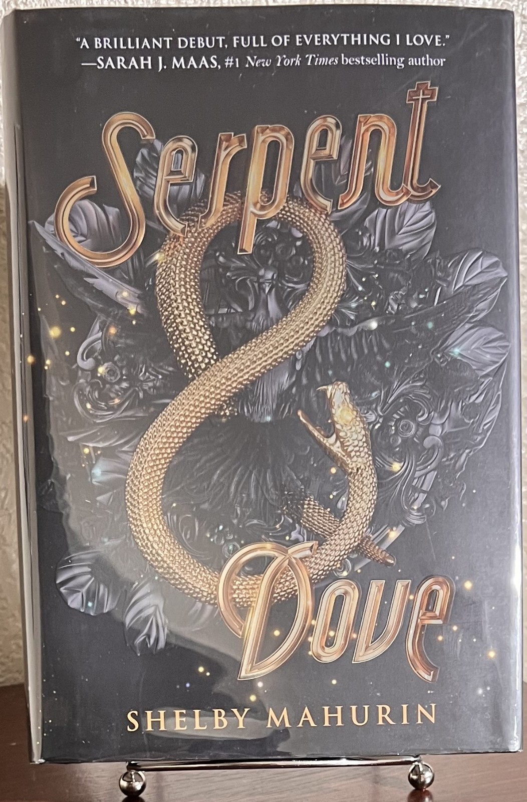 SIGNED ~ SERPENT & DOVE by Shelby Mahurin (2019, Hardcover) 1st/1st