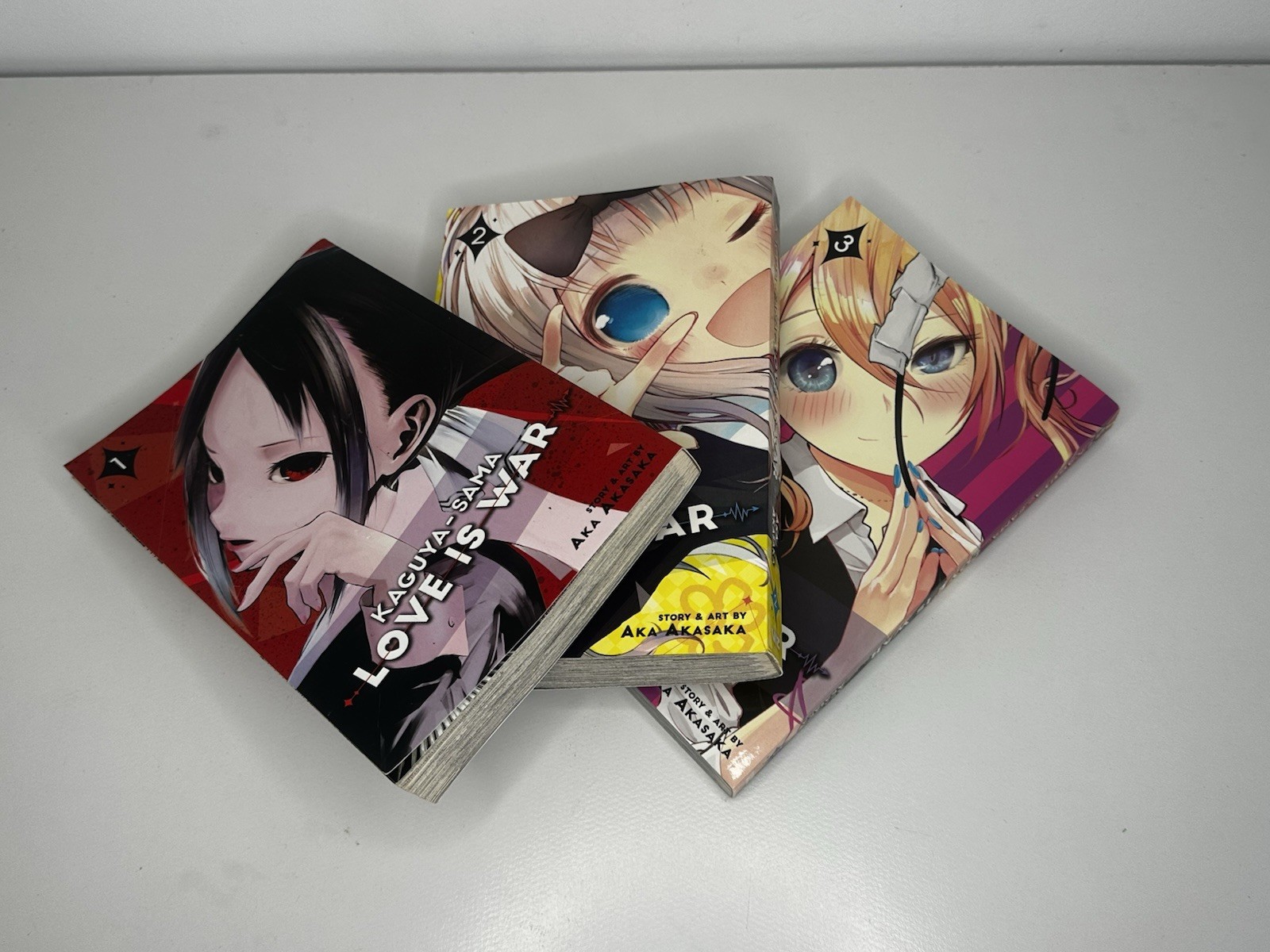 Kaguya-sama: Love Is War, Volume 1-3 1 2 3 by Aka Akasaka (Paperback, 2018)