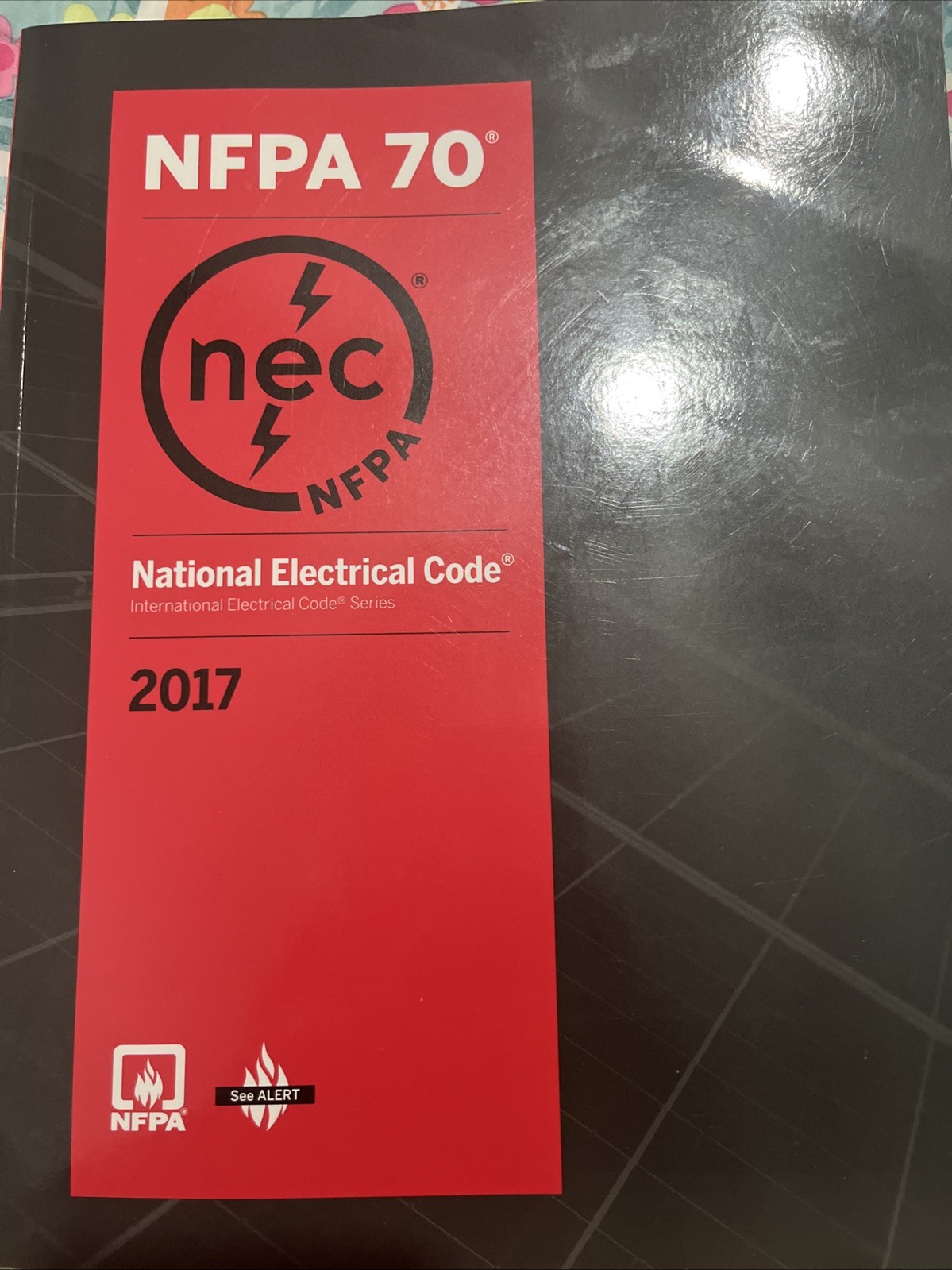 National Electrical Code 2017 by (NFPA) National Fire Protection Association pb