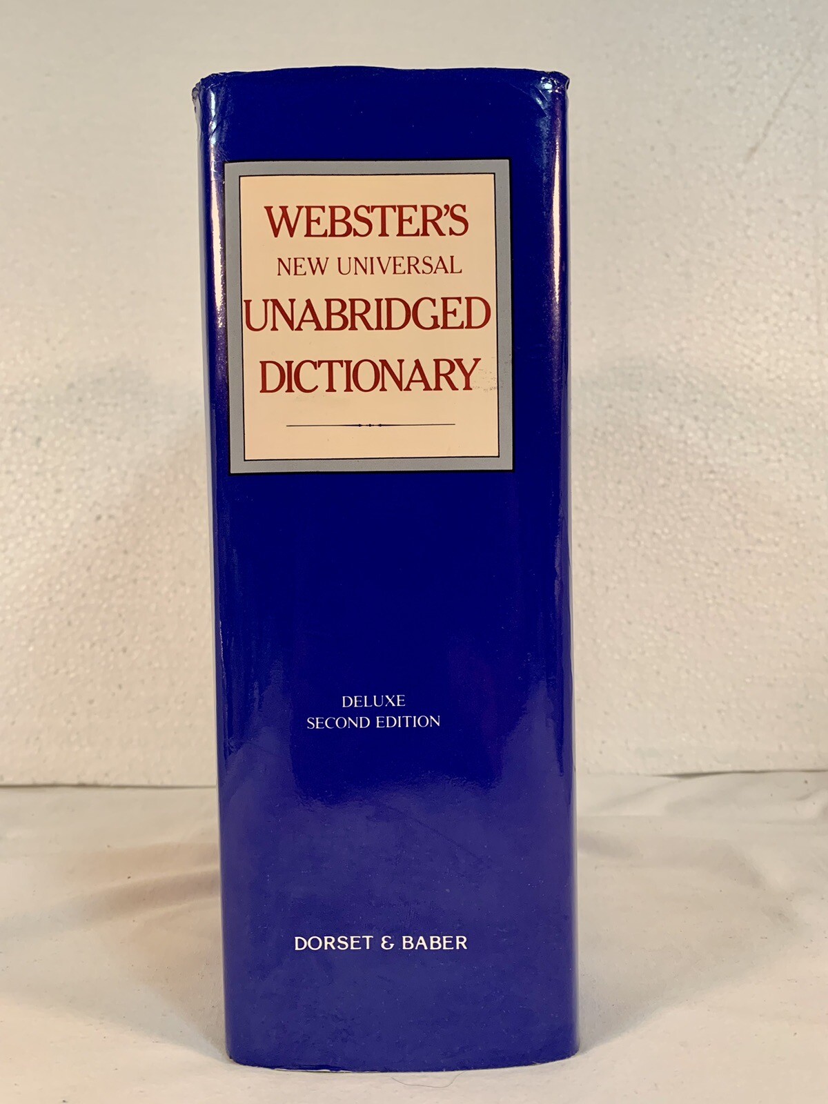WEBSTERS Deluxe 1983 UNABRIDGED DICTIONARY ~ 320,000 Definitions ~ 2347 Pages