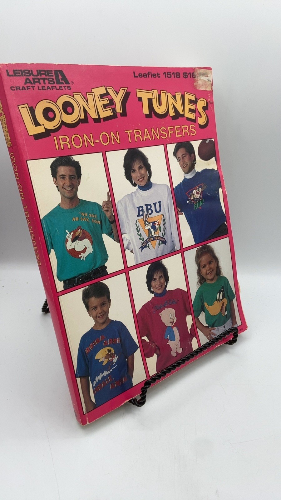 Looney Tunes Iron-ON Transfers Paperback 1993