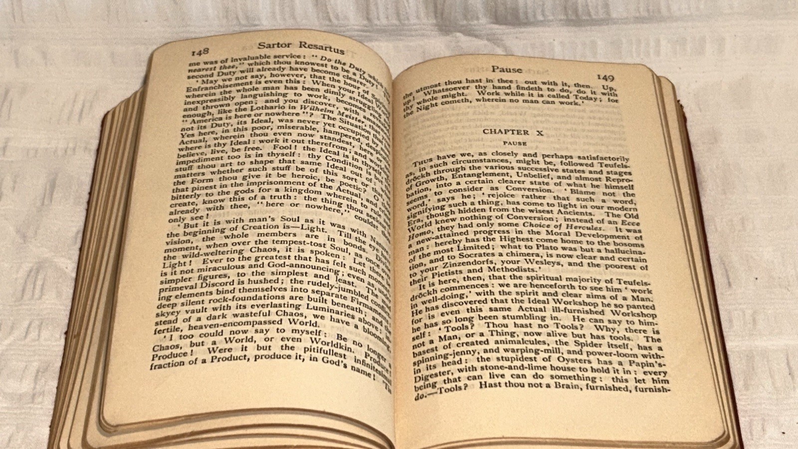 Sartor Resartus On Heroes Hero Worship And The Heroic In History Thomas Carlyle