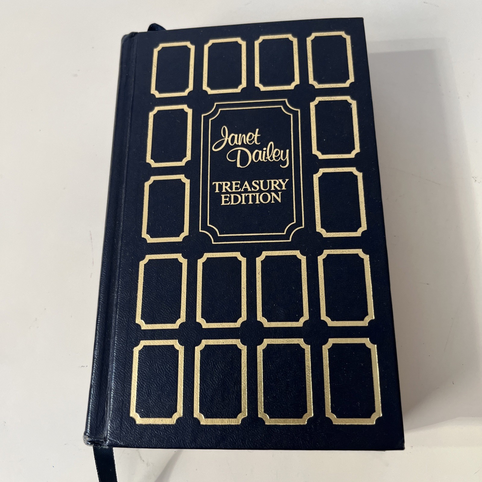 Treasury Edition By Janet Dailey – 3 Novels, Romance, Hardcover, Vintage 1985