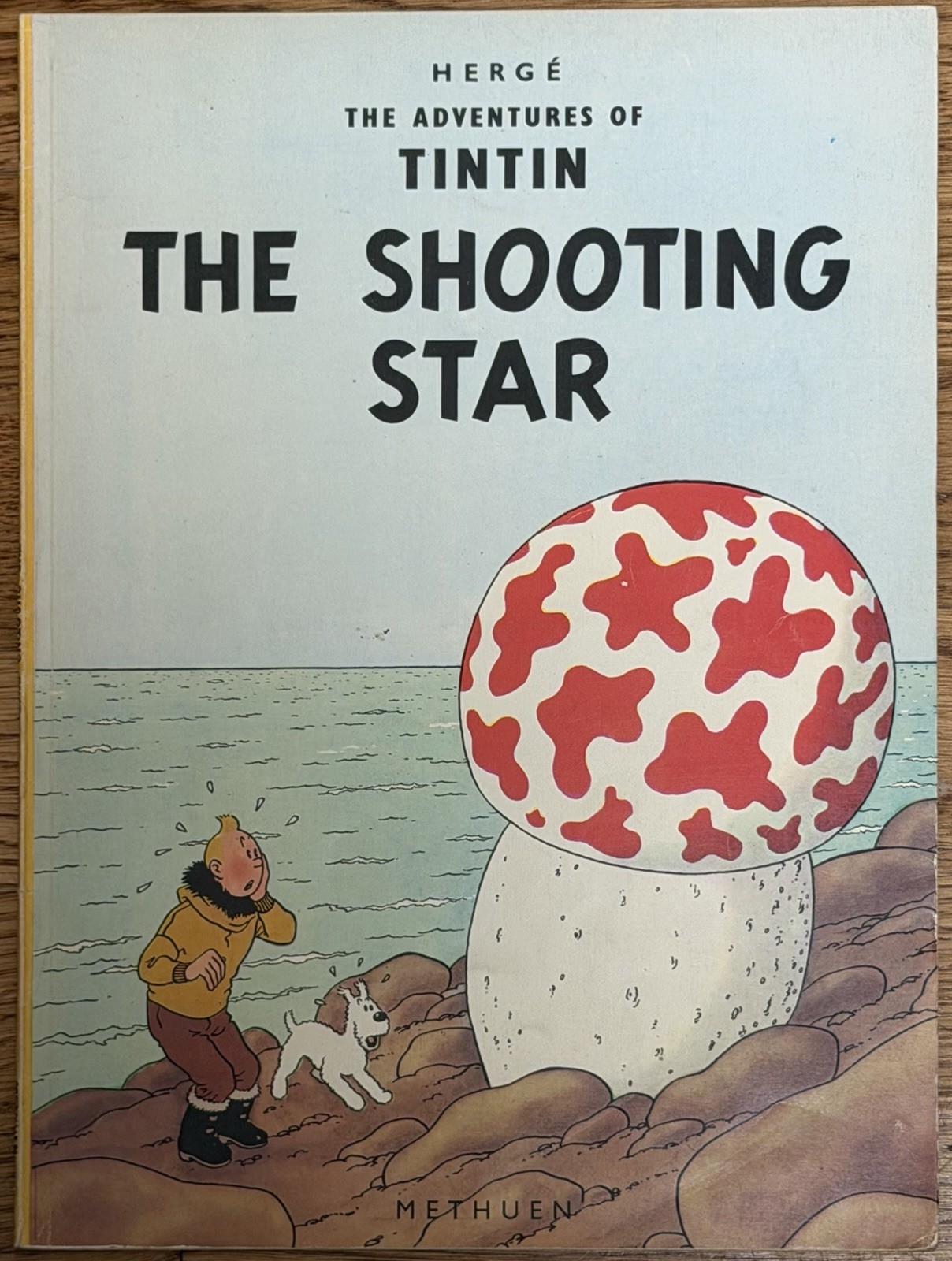 Herge Tintin The Shooting Star 1974 Methuen Paperback English Graphic Novel