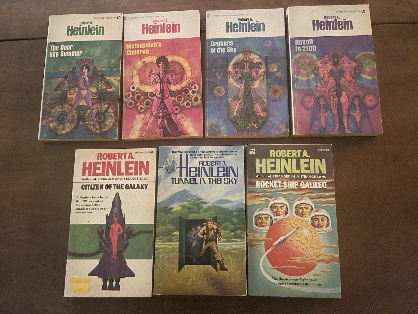 Lot of 7 Vintage Science Fiction pbks, Robert Heinlein, 1947-1963 copyrights, VG