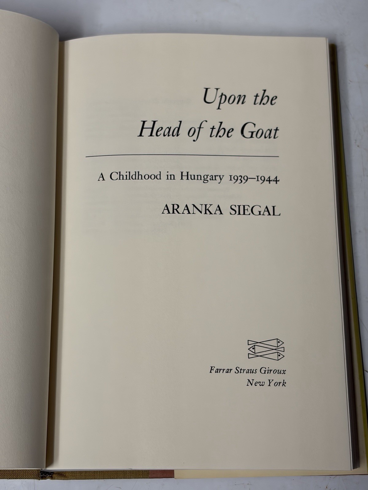 SIGNED Ukraine Holocaust Memoir UPON THE HEAD OF THE GOAT Newbery Medal DJ
