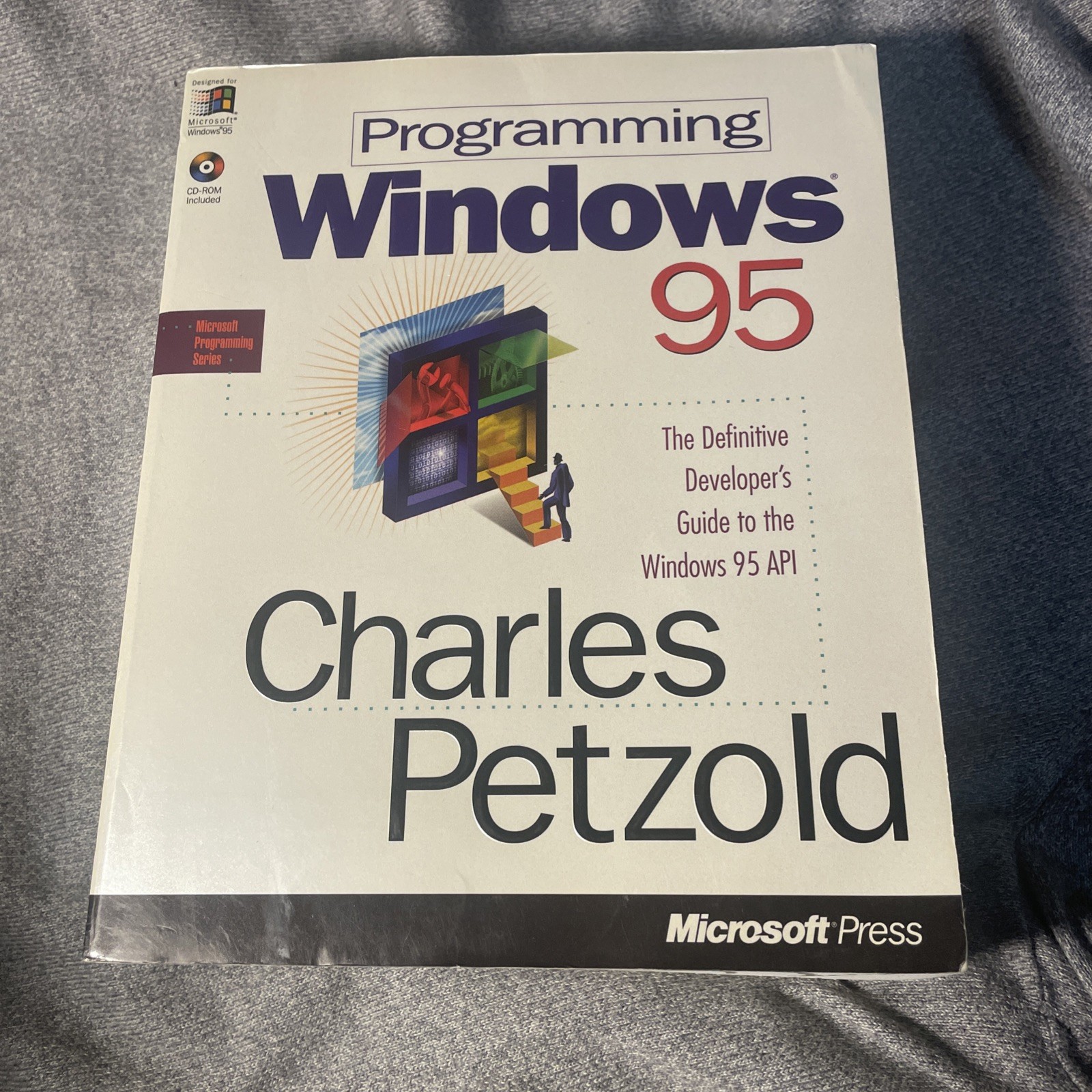 Programming Windows 95 by Charles Petzold (1995, Trade Paperback)