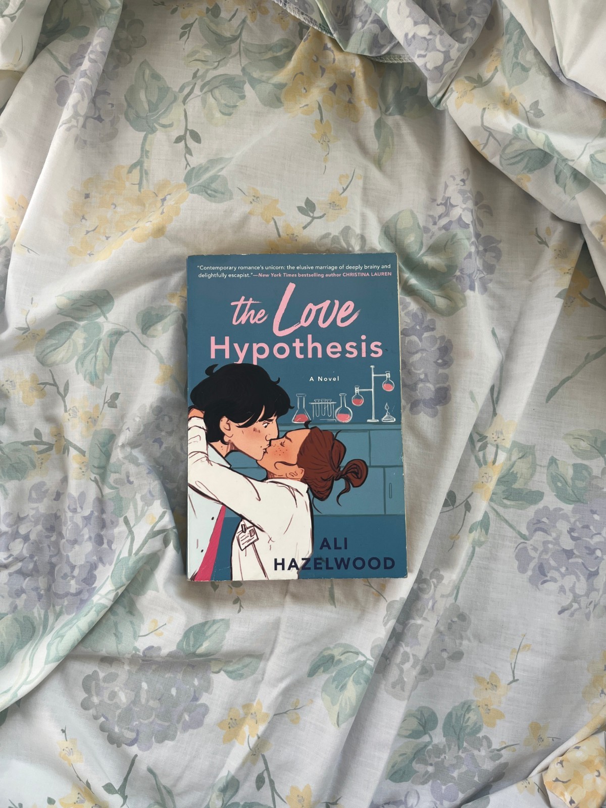 The Love Hypothesis By Ali Hazelwood Paperback