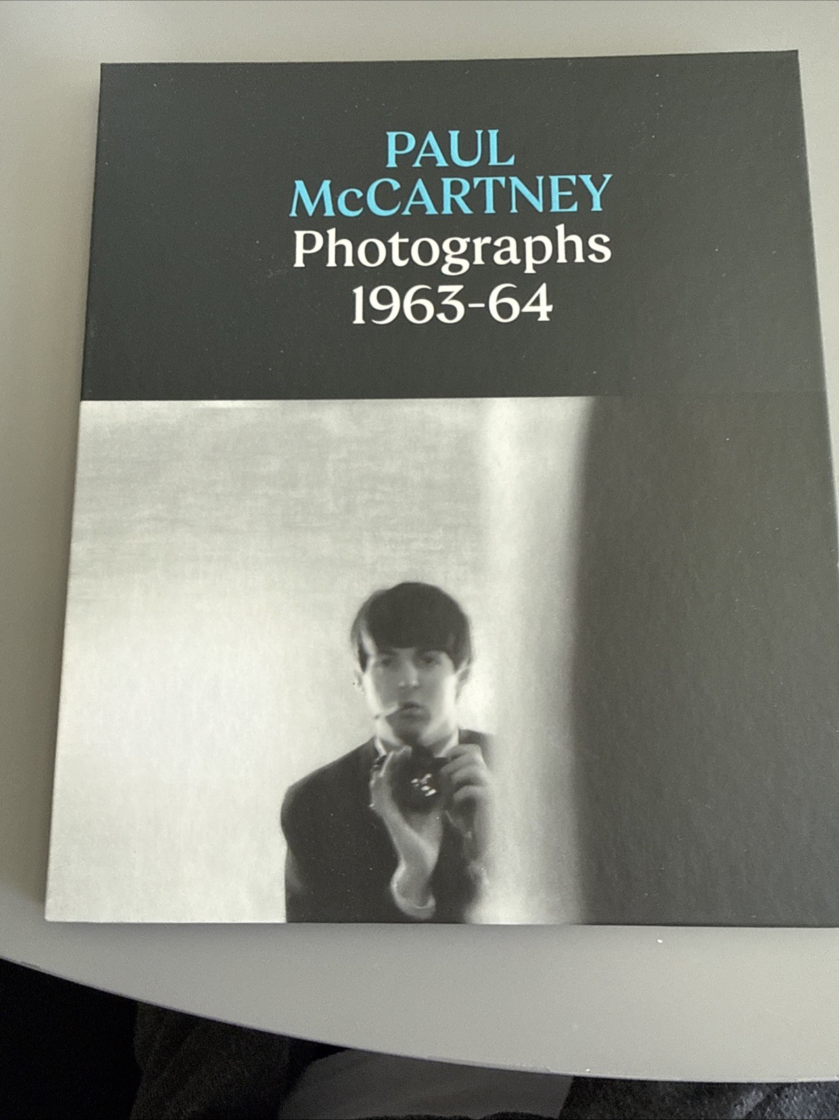 Paul McCartney: Photographs 1963-64 Concertina Book National Portrait Gallery