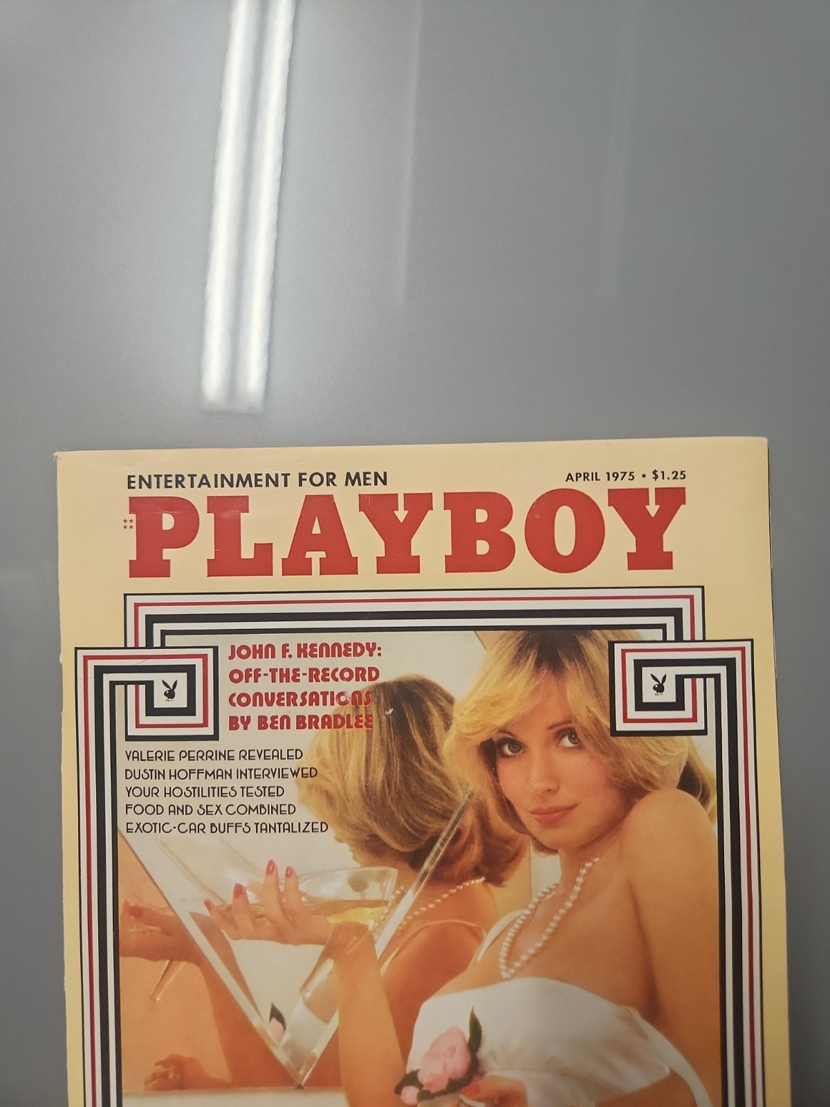 Playboy Magazine 1975 Playmate Victoria Cunningham Actress Valerie Perrine