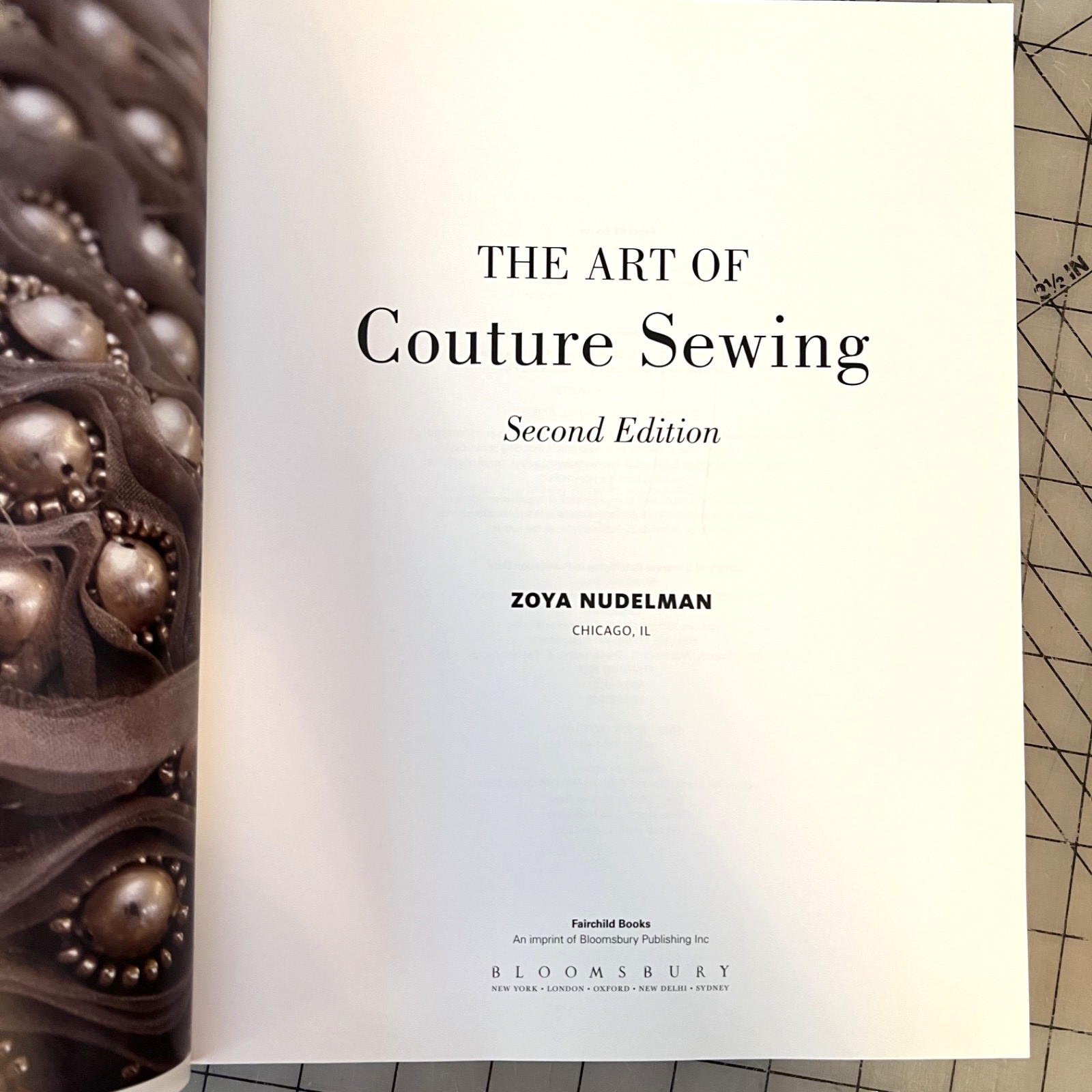 THE ART OF COUTURE SEWING by Zoya Nudelman, 2nd Edition – 2016 – EUC