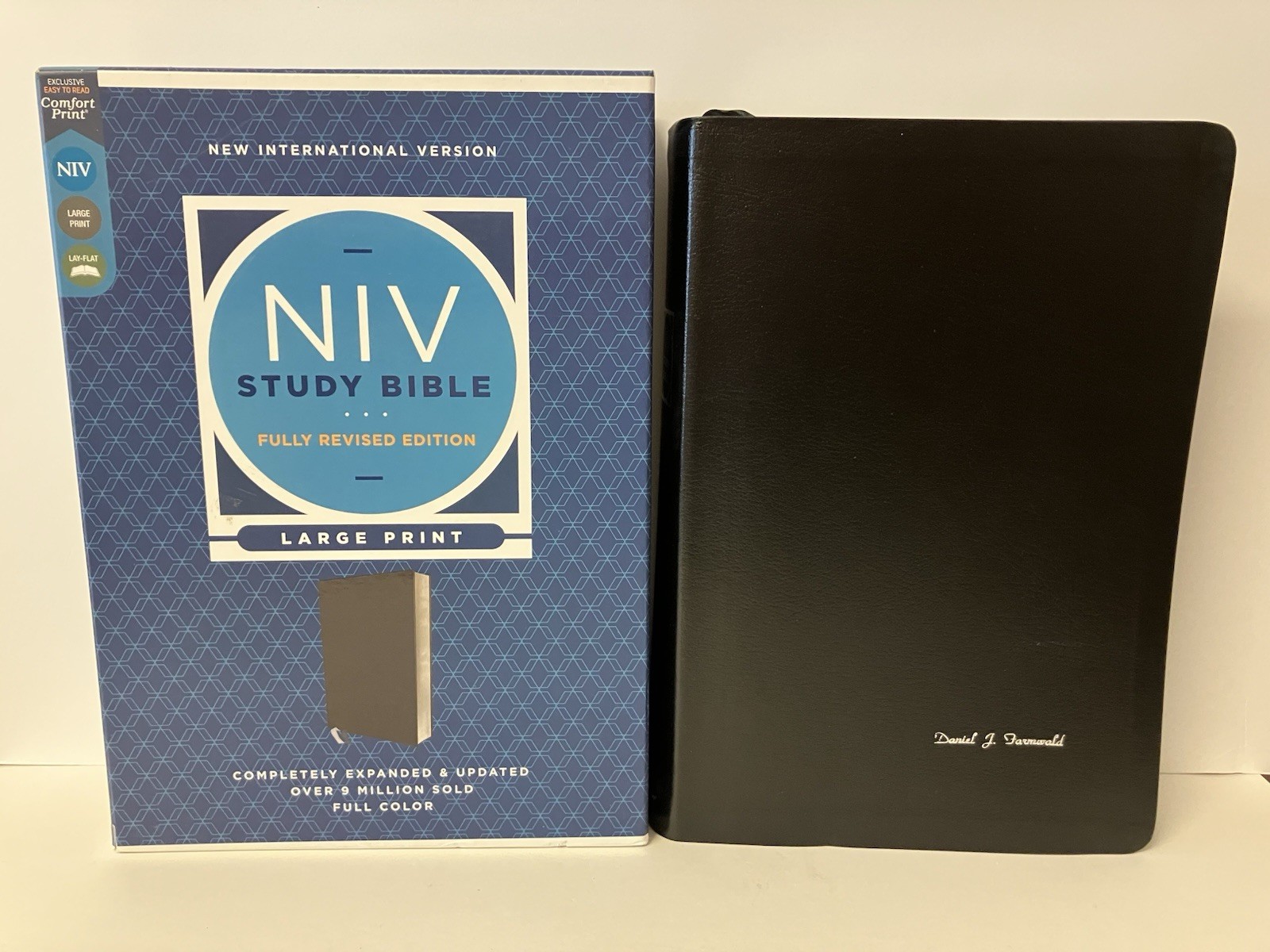 NIV Study Bible Revised Edition Large Print Black Bonded Leather Red Letter EUC