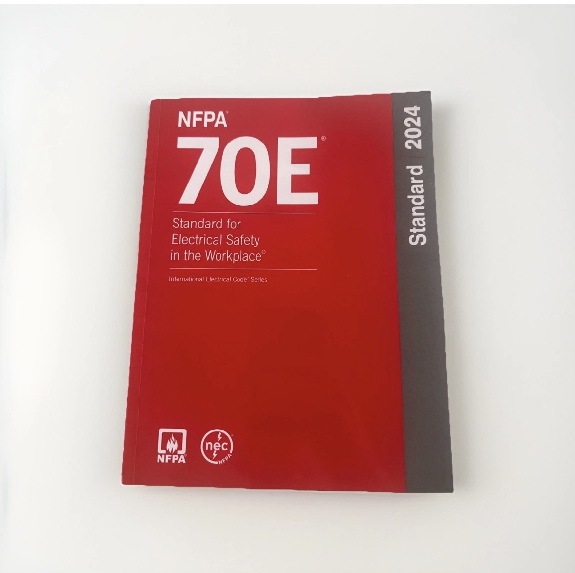 NFPA 70E Standard For Electrical Safety In The Workplace 2024 Edition USA STOCK