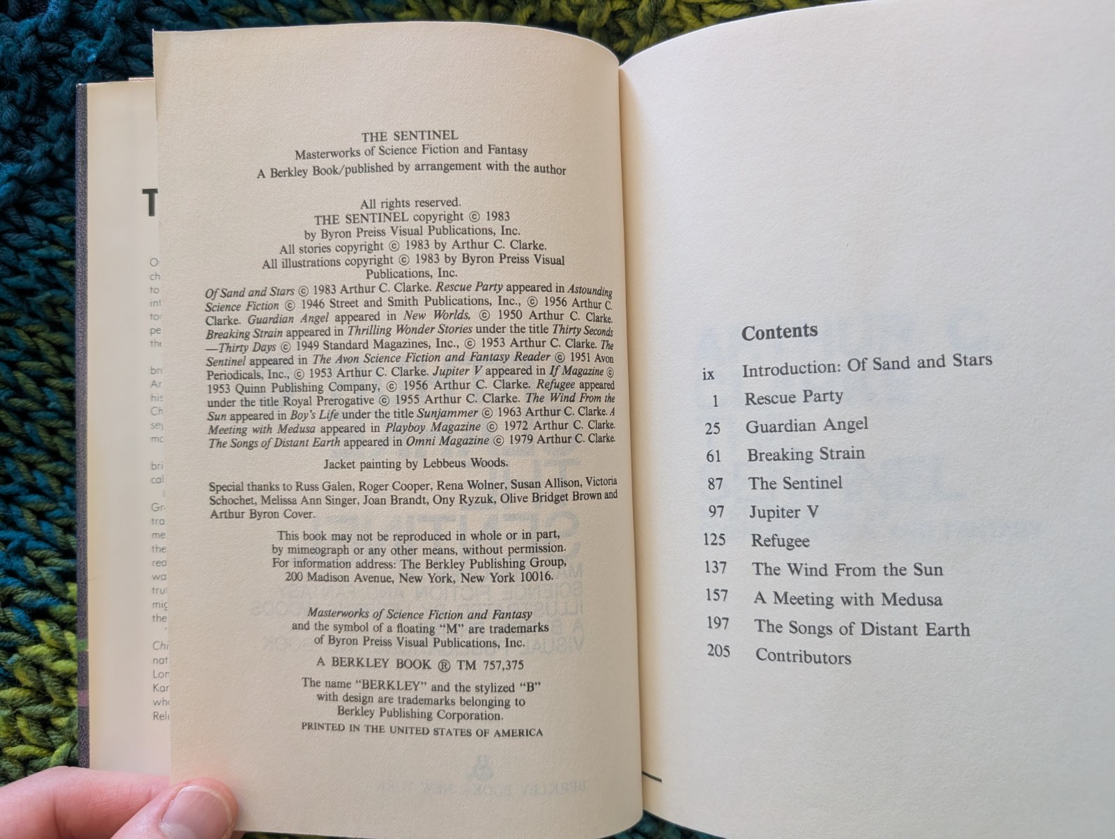Arthur C. Clarke THE SENTINEL Book Club Edition 1983 Berkeley NEAR FINE