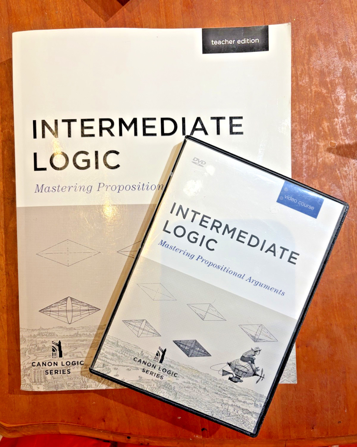 Canon Press Intermediate Logic Teacher Édition Book + DVD