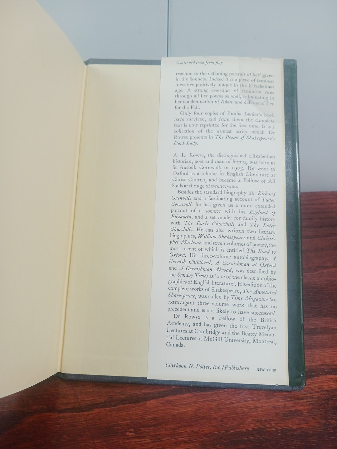 The Poems of Shakespeare’s Dark Lady Salve Deus Rex Judaeorum Emilia Lanier 1979