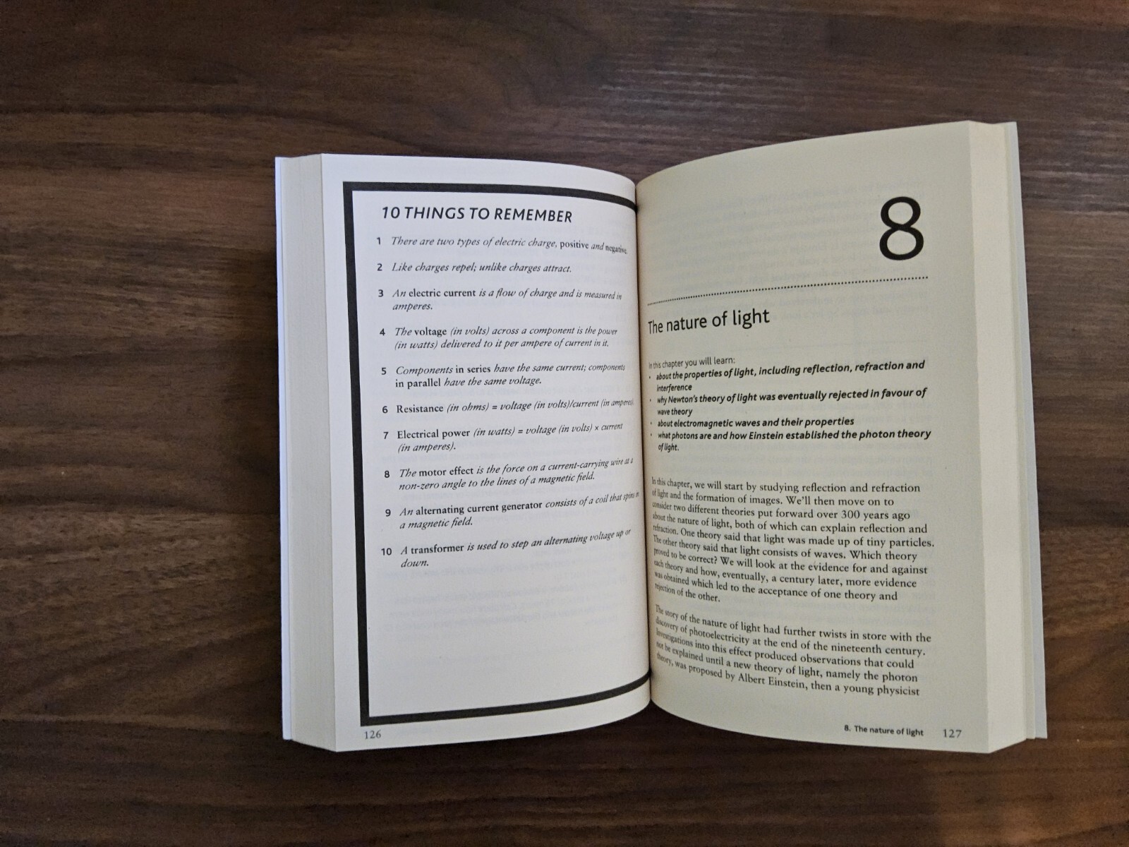 UNDERSTAND PHYSICS (TEACH YOURSELF) By Jim Breithaupt