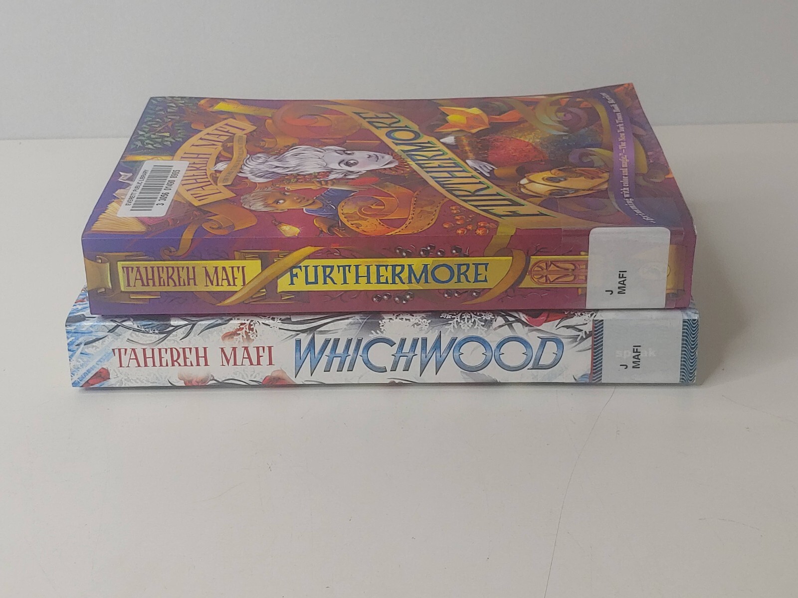 Tahereh Mafi Young Adult Novels Furthermore & Whichwood EXLIB