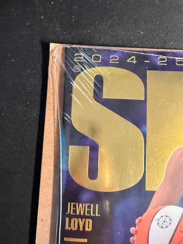 GOLD METAL: SLAM 252 – Caitlin Clark 75/94 Indiana Fever