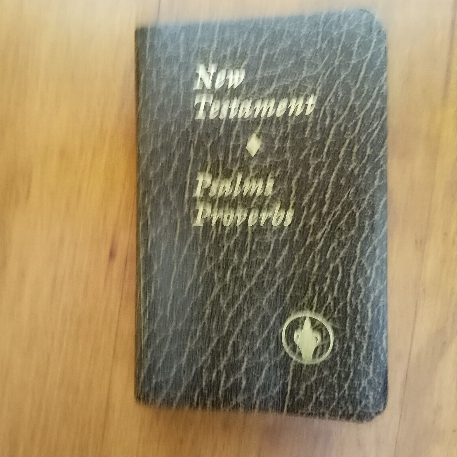 New Testament- Psalms & Proverbs- Gideons- Tiny 5×3″ 669pp!- 922 & Comb Shpg