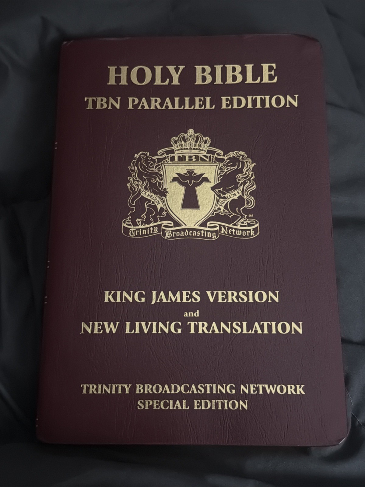 Holy Bible TBN Parallel Edition King James NLT Tyndale HC Burgundy 1997 USA