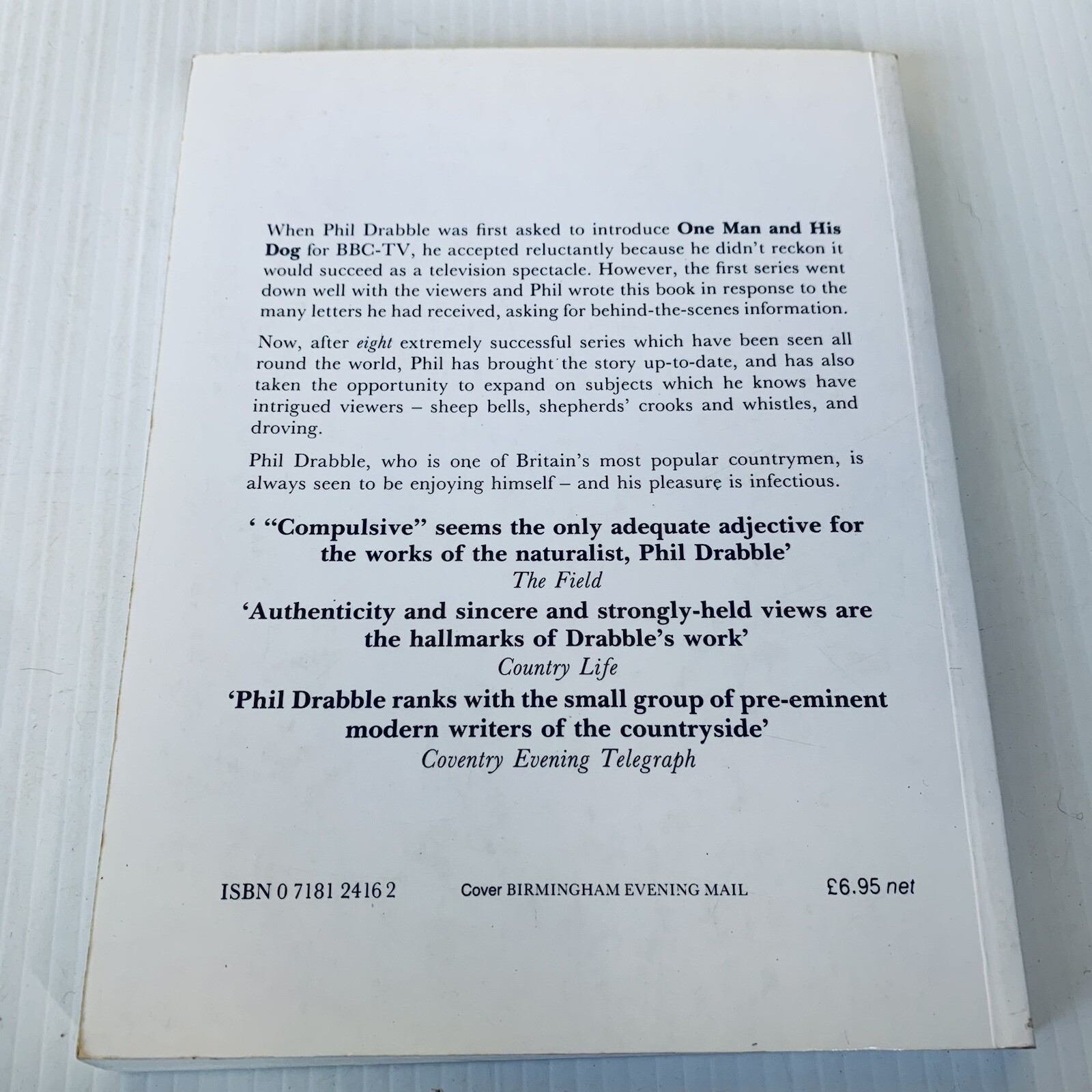 Phil Drabble One Man And His Dog Vintage New Revised Edition Softcover 1984
