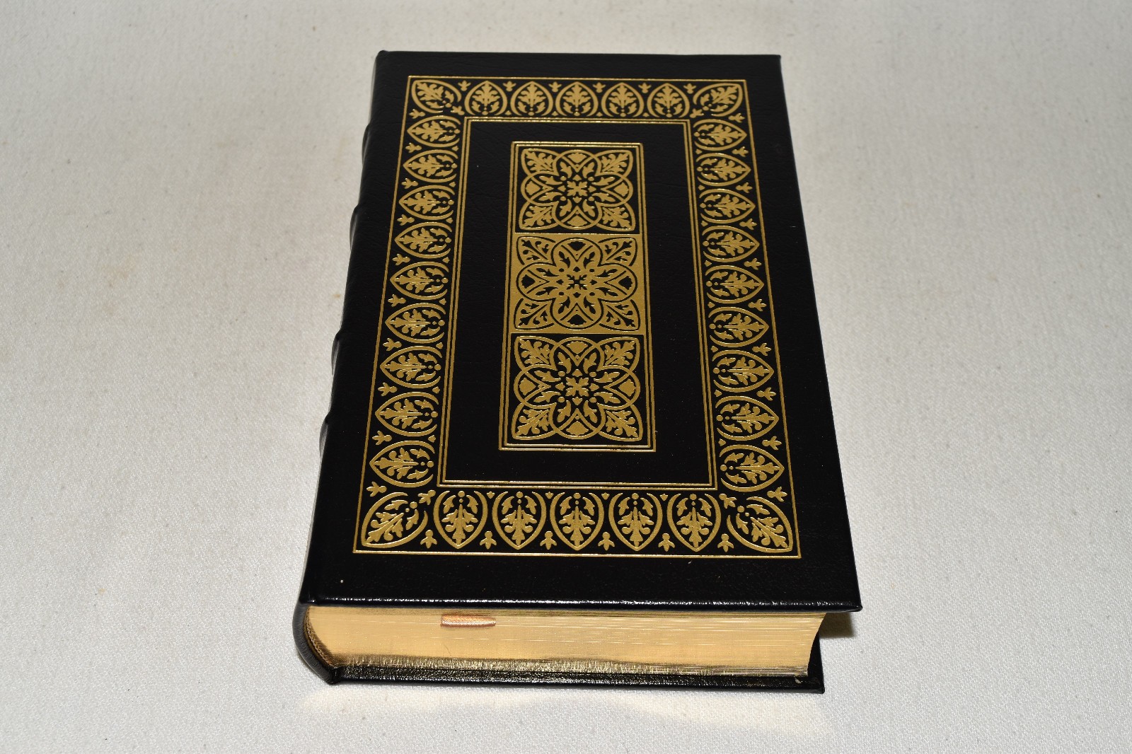 SIGNED Easton Press KNOWN AND UNKNOWN Donald Rumsfeld 1ST 147/800 LEATHER FINE!