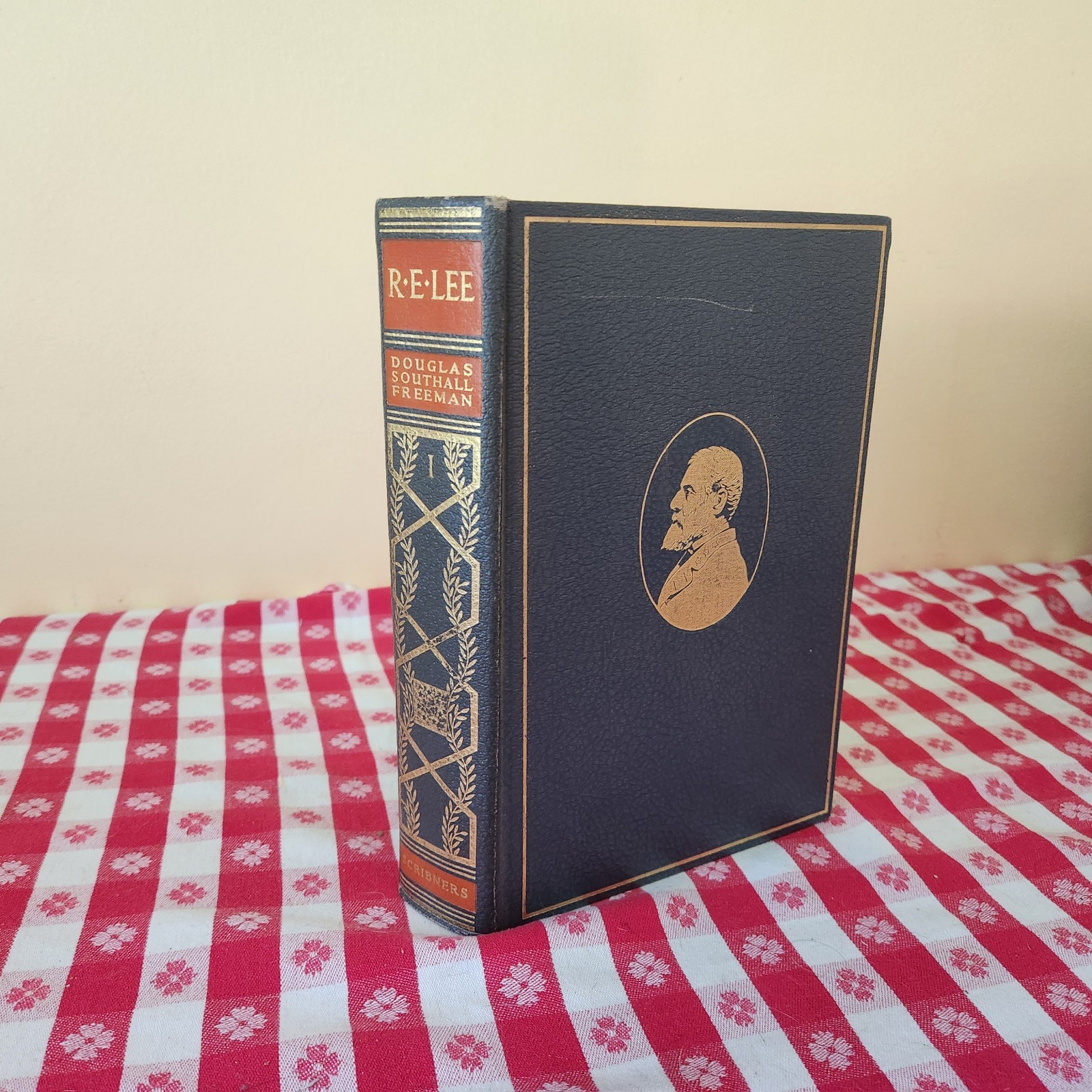 R.E. LEE A Biography Douglas Southall Freeman Pulitzer Prize Ed. 1936 Vol 1 only