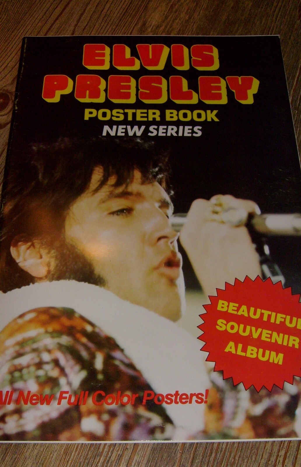 Elvis Presley Poster Book 1977 New Series 16.5 by 11 Inches 22 Posters