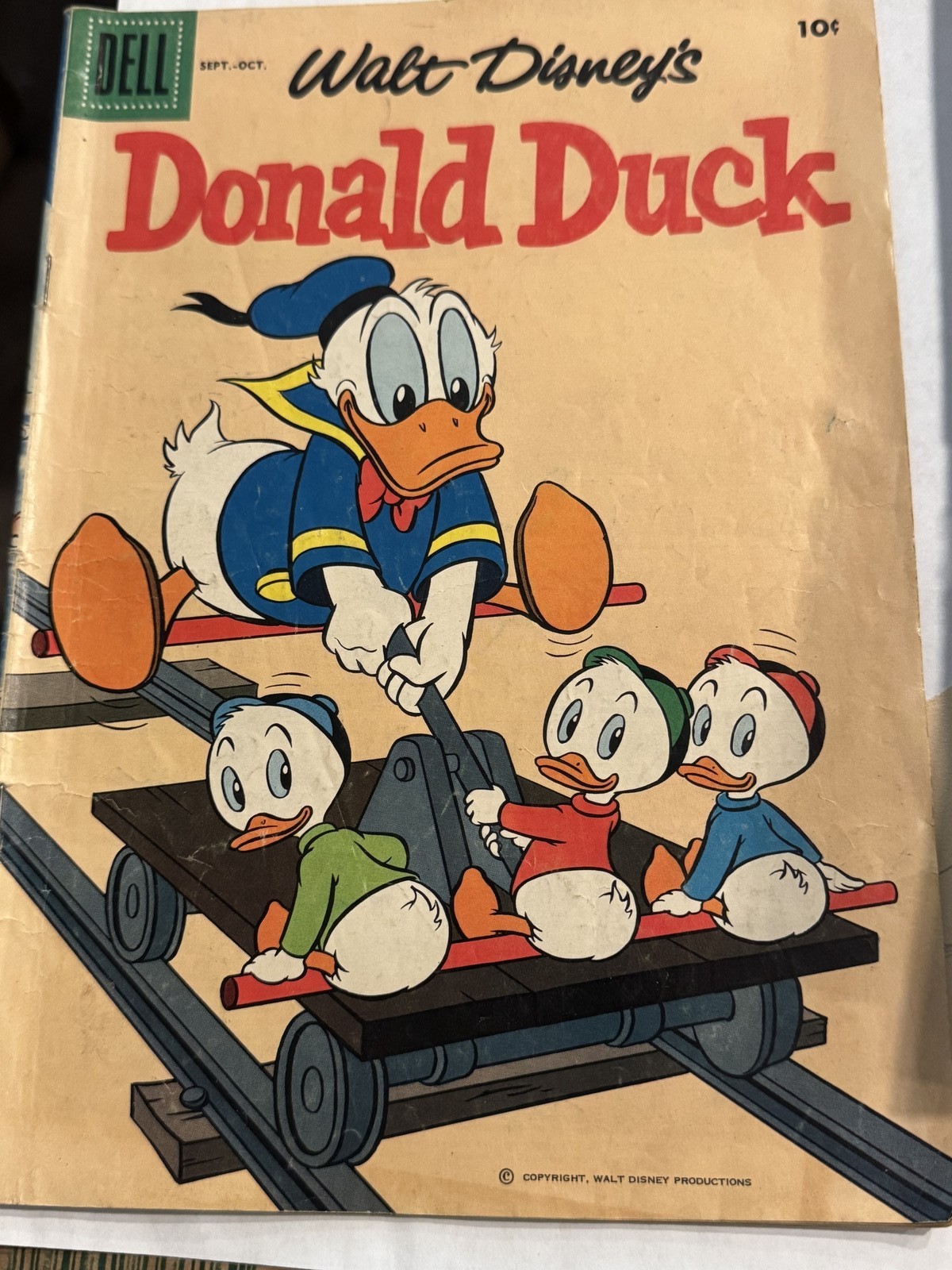 Walt Disney’s Donald Duck Comic Book Dell Sept-Oct Vintage