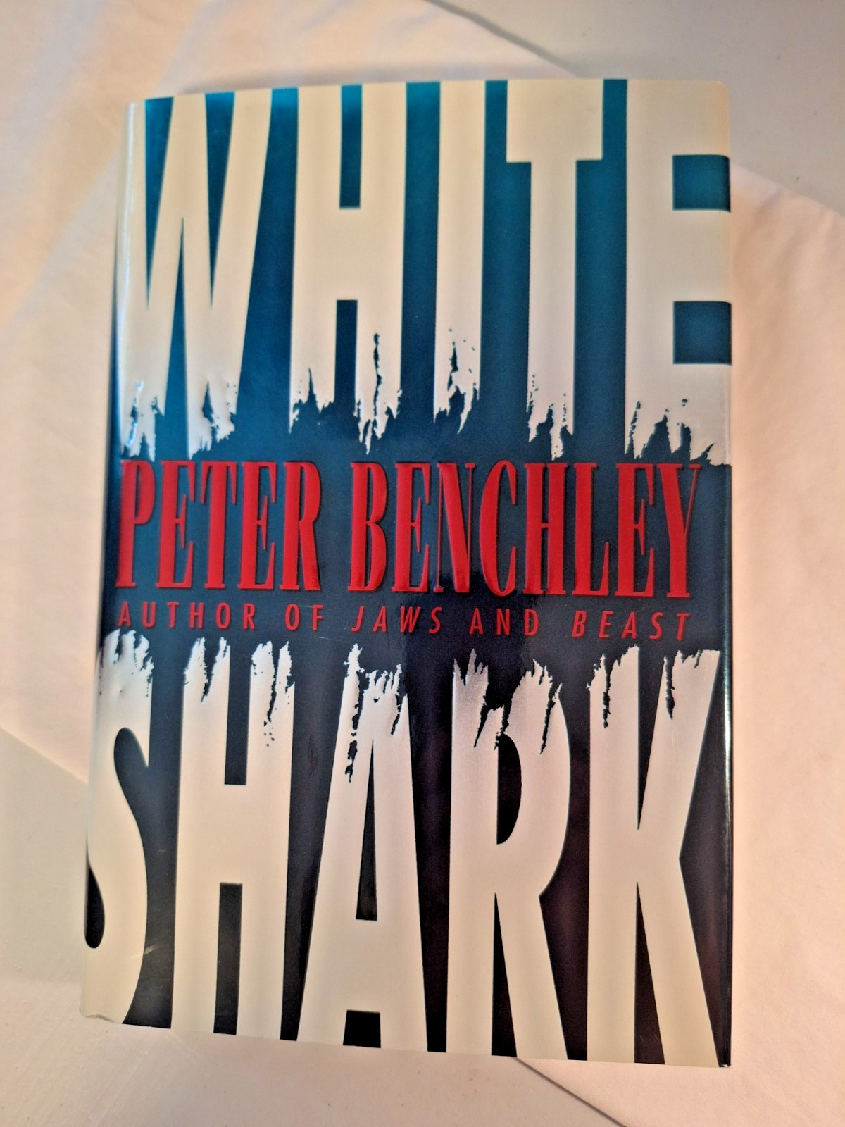 WHITE SHARK By PETER BENCHLEY 1ST EDITION HC BRAND NEW STIFF UN-OPENED NOT READ