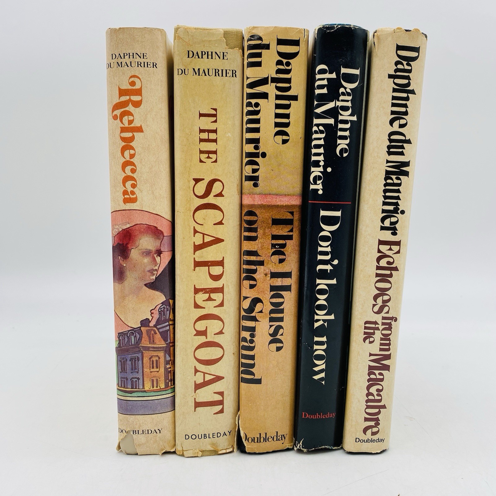 Daphne du Maurier Lot of 5 Books – 4 Novels & 1 Book of 10 Short Stories HC/DJ