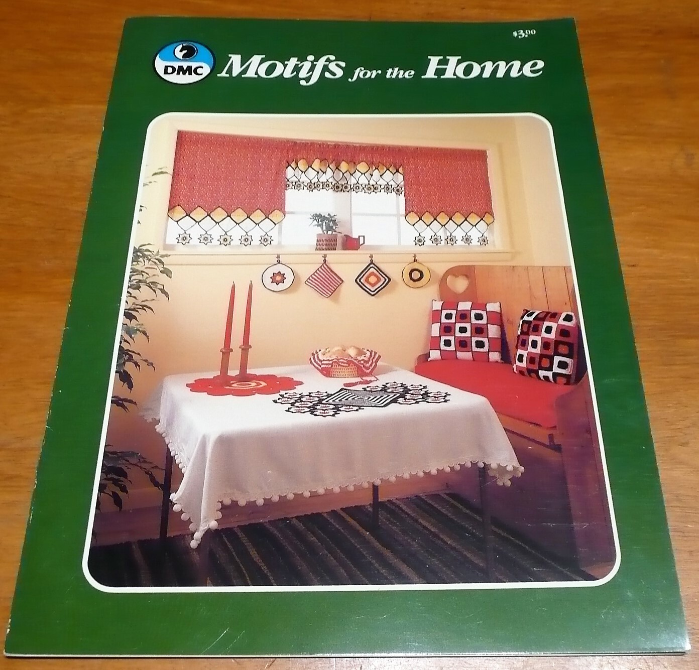 Vintage DMC Motifs for the Home Pattern Leaflet 1980 VGC – crochet patterns