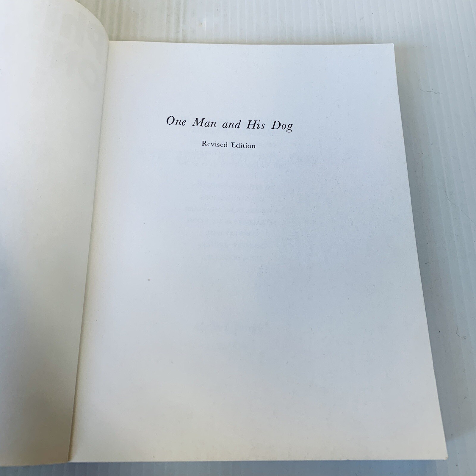 Phil Drabble One Man And His Dog Vintage New Revised Edition Softcover 1984