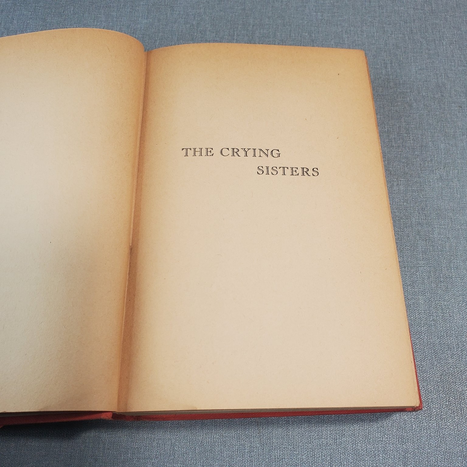 The Crying Sisters Mabel Seeley 1939 Mystery Suspense Grosset & Dunlap