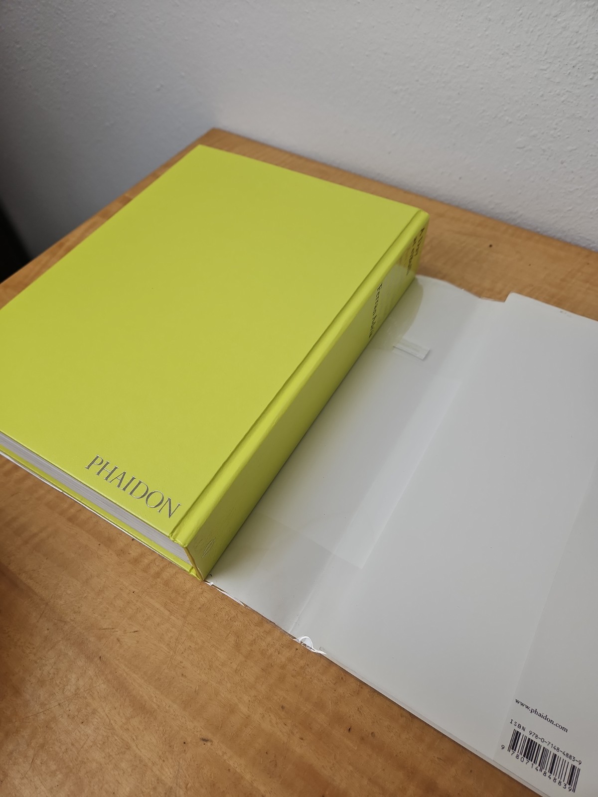 ADay at elBulli : Ferran Adria hardcover cookbook Phaidon Press 528 pages