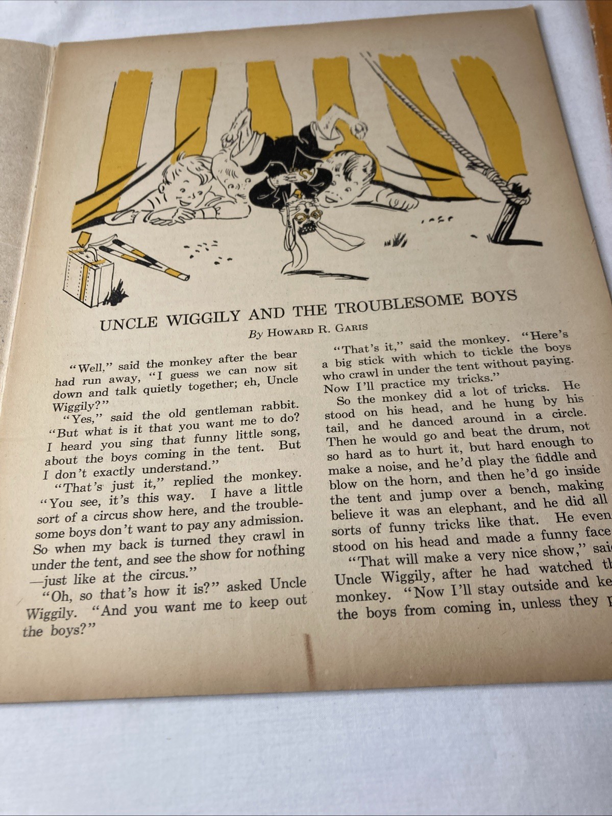 Uncle Wiggily Magazines Lot Of 4- 8.5 x 11 inches 10 Stories 1943
