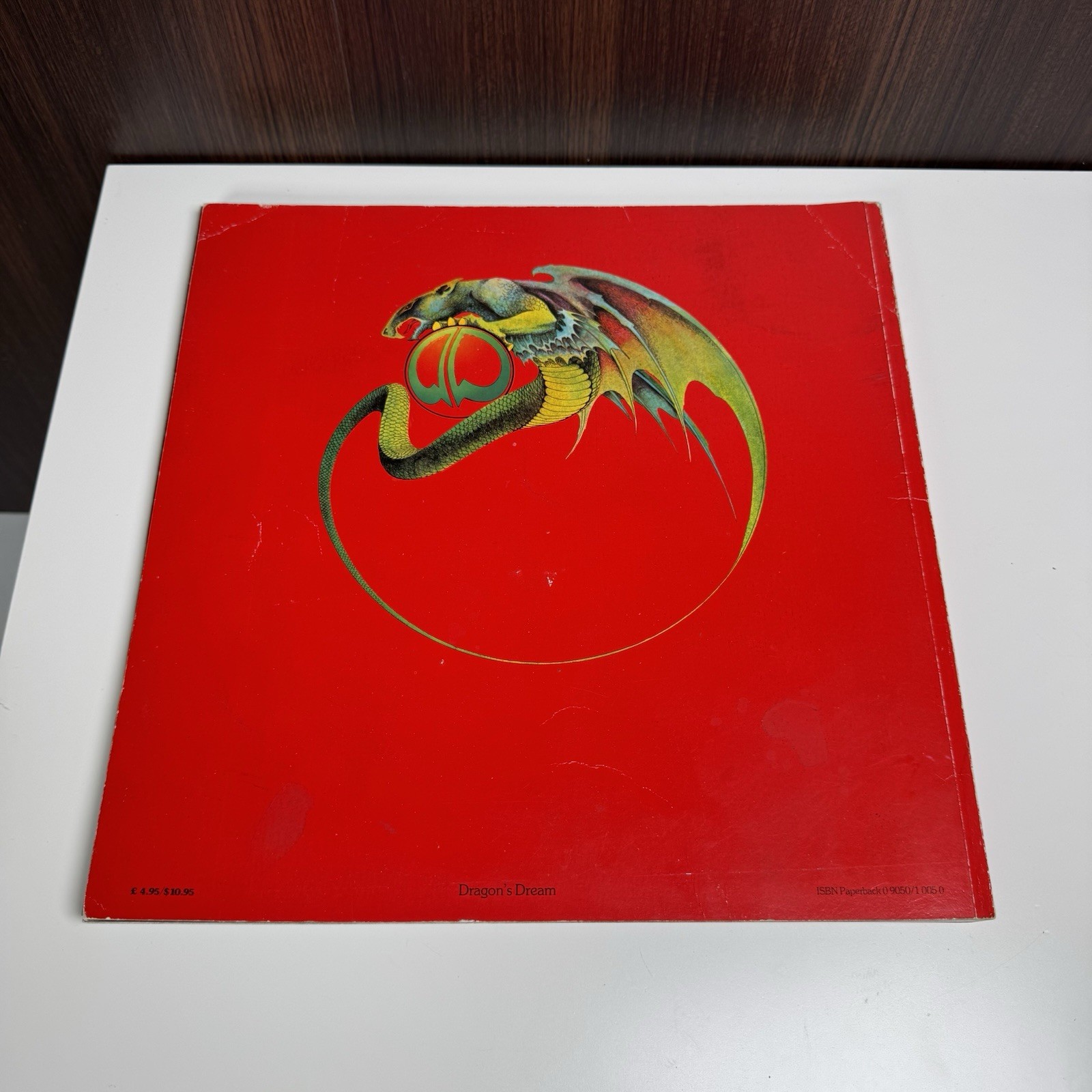 Views by Roger Dean, Vintage Science Fiction Art Book, Dragon’s Dream Ltd. 1975